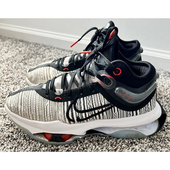 Nike Air Zoom G.T. Jump 2 basketball shoe men\'s size 7 main image 7